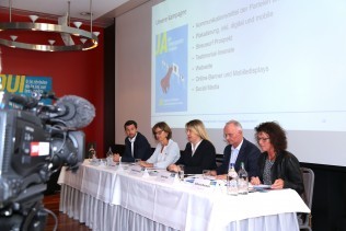 Gemeindepräsidenten aus dem ganzen Kanton Bern unterstützen die Steuergesetzrevision